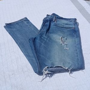 Levi Strauss & Co. 501 Relaxed Fit Ripped Jeans W38 L34
